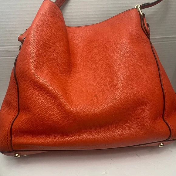 Coach Edie 31 Pebbled Leather Shoulder Tote in Bright Orange  Hang Tag & Dustbag - Picture 3 of 14